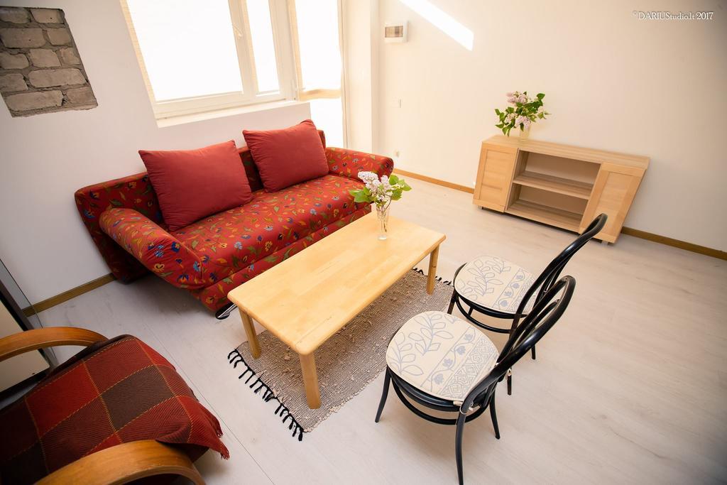 Old Town Apartments Alytus Buitenkant foto